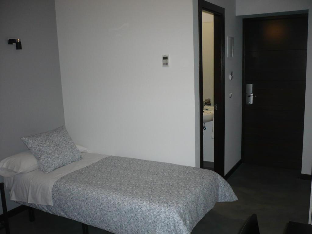 Hostal Cibeles Μαδρίτη Δωμάτιο φωτογραφία